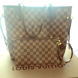 Louis Vuitton Damier Neverfull MM